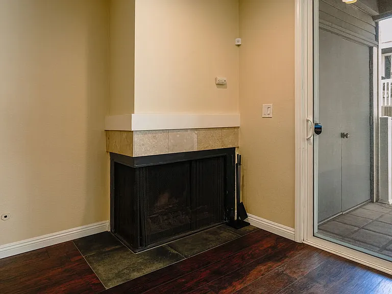 25595 Pine Creek Ln — Photo 7