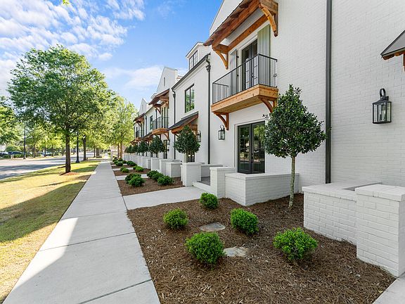 4th image of 2209 Paul W Bryant Dr #2209