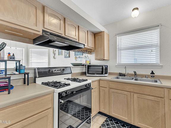 3rd image of 7529 Le Conte Dr