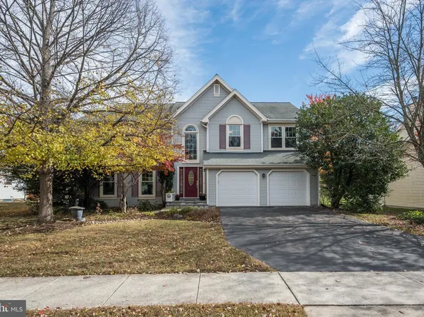 14305 Platinum Dr, Gaithersburg, MD 20878