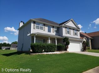 11940 Red Ivy Ln, Fayetteville, GA 30215