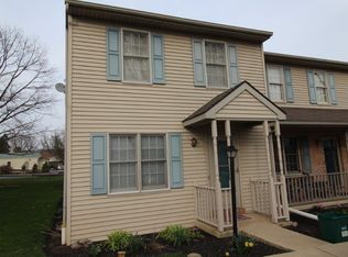 80 Diller Ave APT 4, New Holland, PA 17557