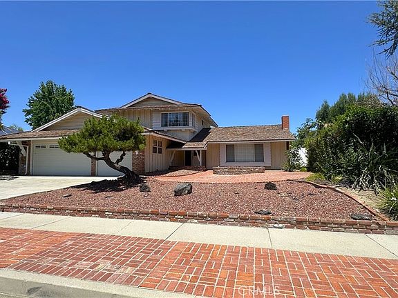 2nd image of 10840 Sylvia Ave