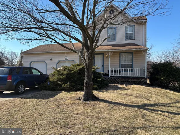 404 Thorn Hill Ct, Baltimore, MD 21225