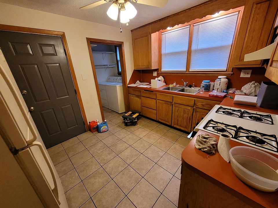2nd image of 42 Union St