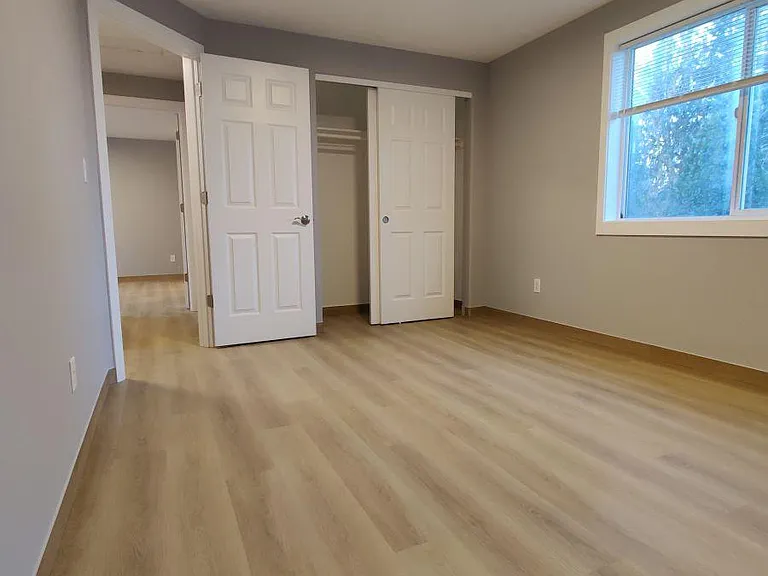 4049 SE 80th Ave — Photo 7