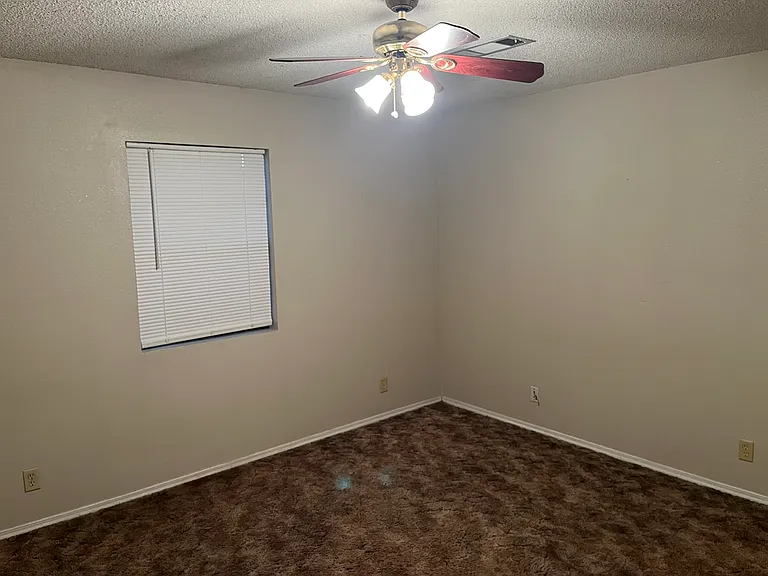 821 Nancy Ln #A — Photo 16