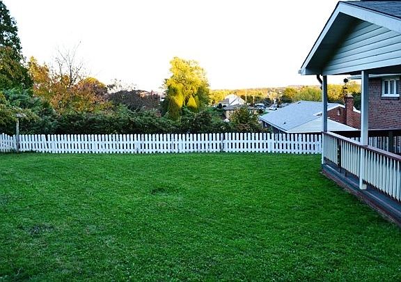 5th image of 10801 Airview Dr