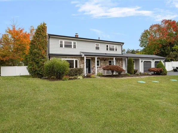 3 Massasoit Pass, Cumberland, RI 02864