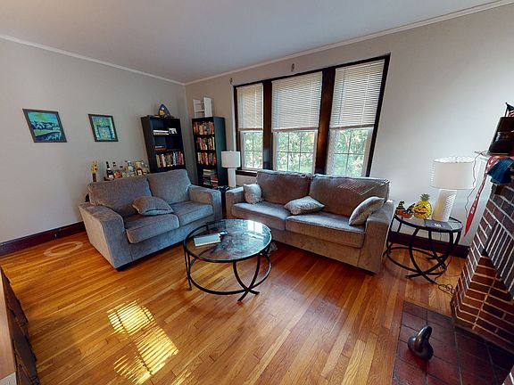 2nd image of 117 College Ave #119