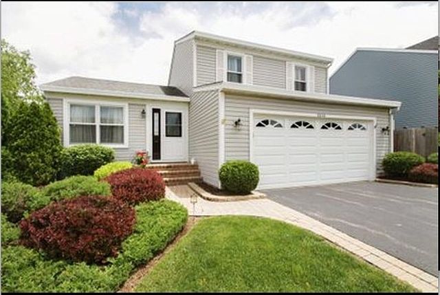 1st image of 2020 Redwood Dr