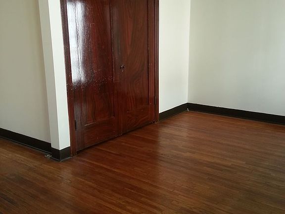 2nd image of 440 N Lake St #5879383