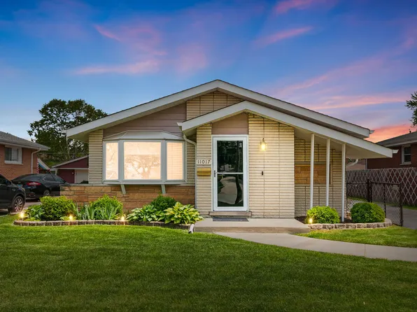 11017 S Kilbourn Ave, Oak Lawn, IL 60453
