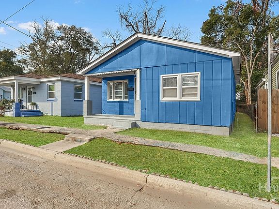 2nd image of 1513 Vine Street
