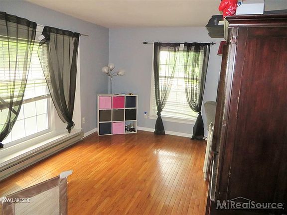 5th image of 2496 Horace St
