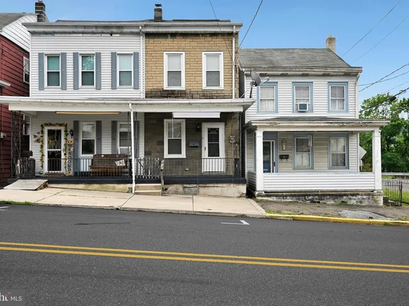 4 E William St, Schuylkill Haven, PA 17972