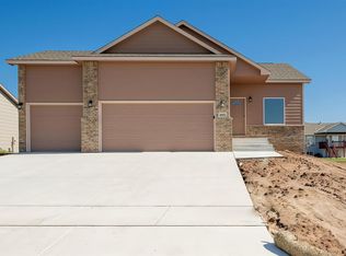 4551 S Flora Ct, Wichita, KS 67215