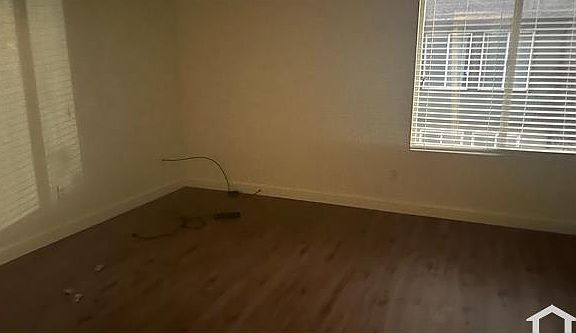4th image of 1745 N Winery Ave Unit 125