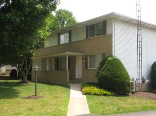 5678 Huckleberry St NW, North Canton, OH 44720
