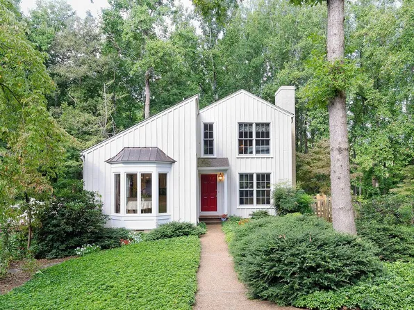 950 Broomley Rd, Charlottesville, VA 22901