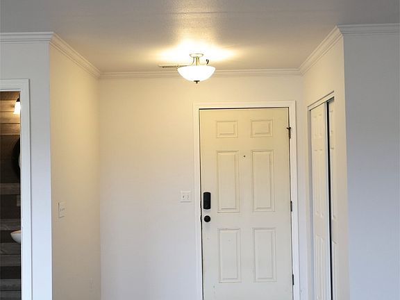 3rd image of 9330 186th Street Ct E