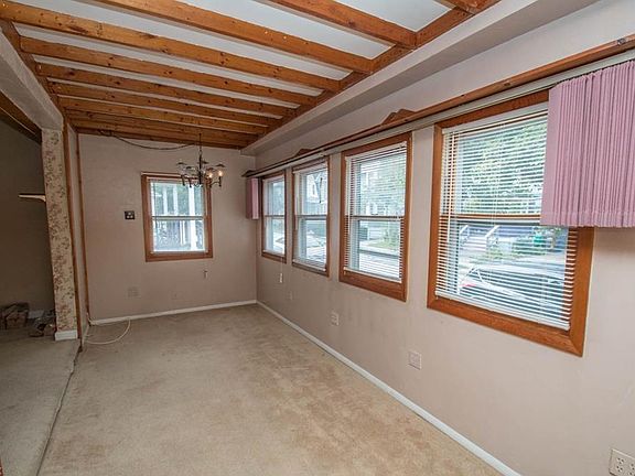 5th image of 1581 Olivewood Ave