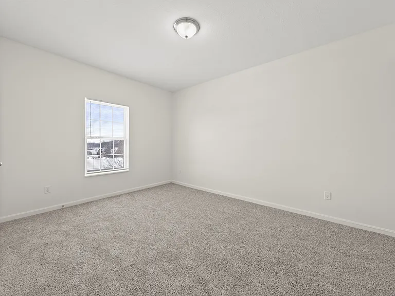 Madden's Pointe — Photo 24