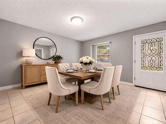 3rd image of 11610 S Kirkwood Rd