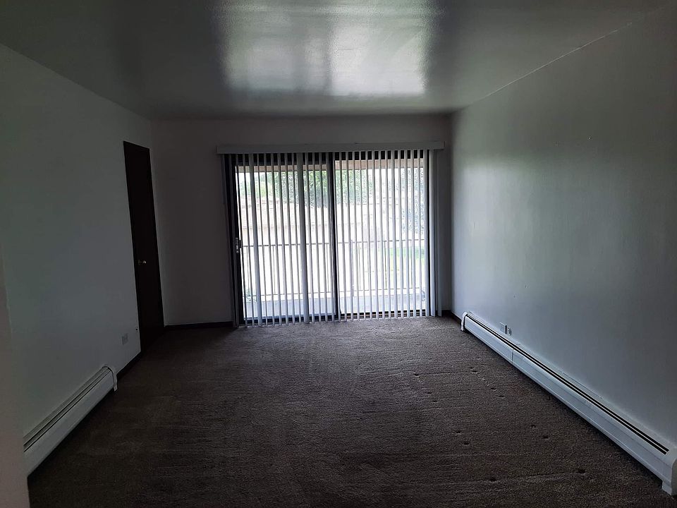 1st image of 18206 66th Ave #2S