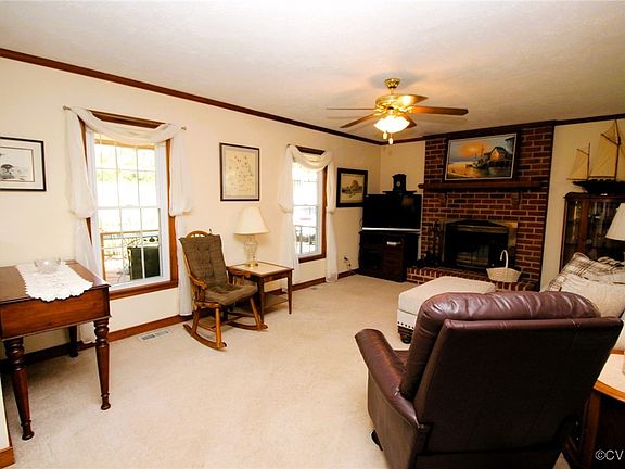5th image of 8329 Shane Edmonds Ln