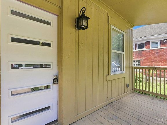 4th image of 2025 Baltimore Ave