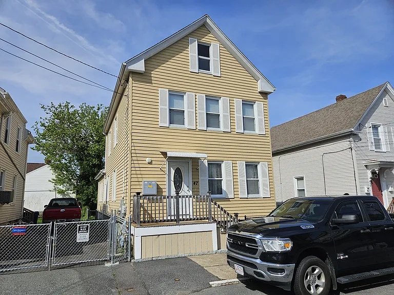 47 Babbitt St #1 — Photo 12