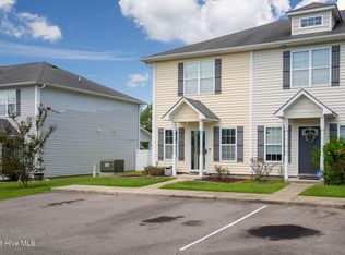 106 Parrot Landing Drive, Hubert, NC 28539