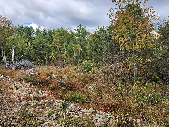 2nd image of 11 Sheepscot Way