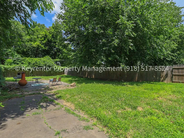 1324 N Cheyenne Ave — Photo 38