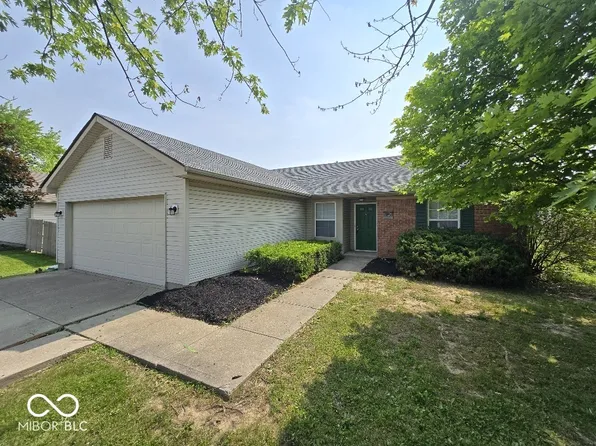 5825 Sapelo Dr, Indianapolis, IN 46237