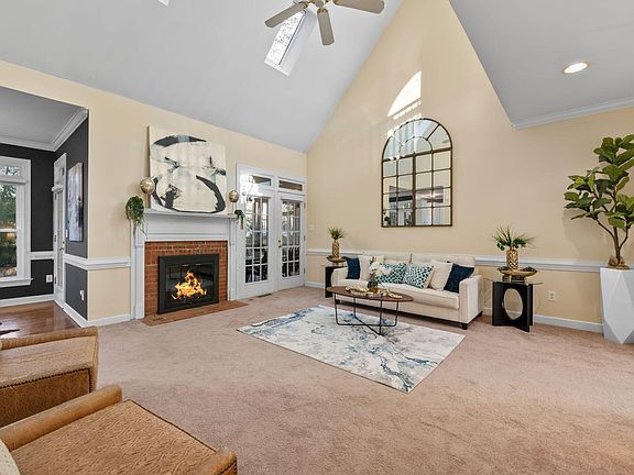 5th image of 5309 Shoreline Ct