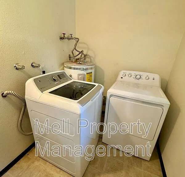 7016 Husky Way SE — Photo 11
