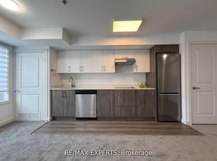 45 Connaught Ave #104, Toronto, ON M4L2V8