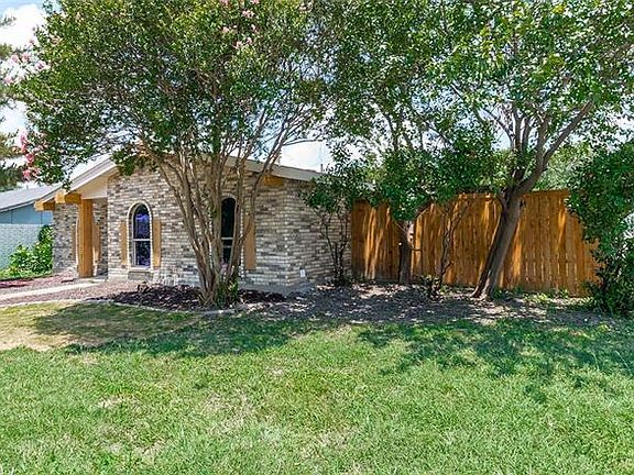 3rd image of 3539 Whitney Dr