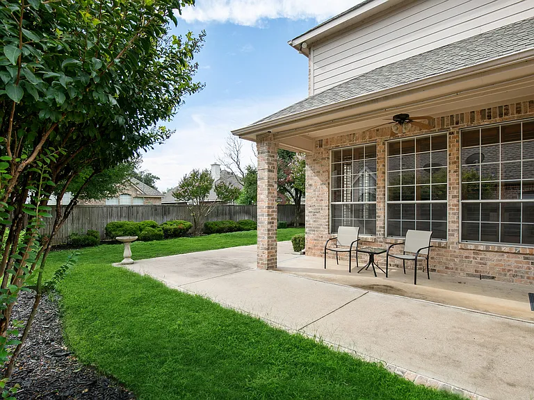 7912 Caribia Ct — Photo 36