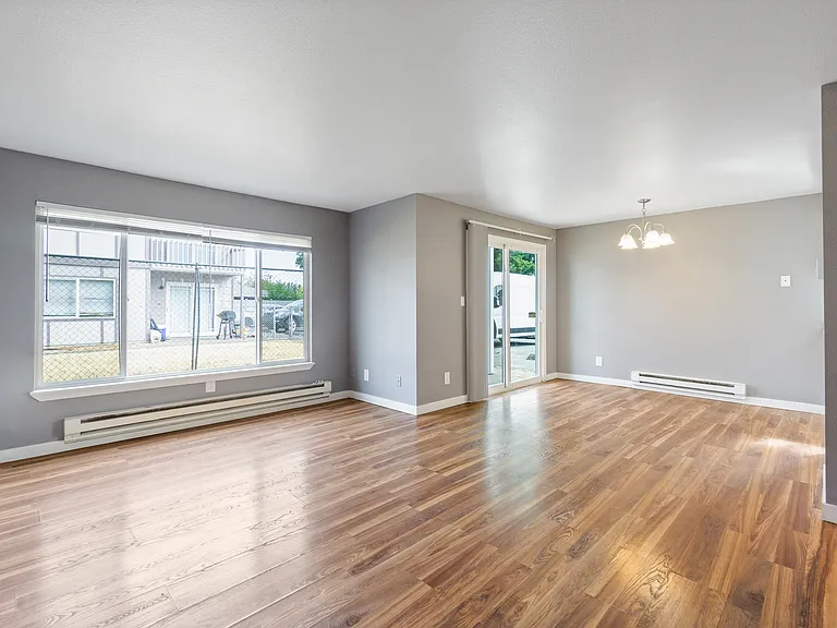 4028 S Lawrence St #E — Photo 9