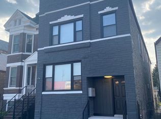 2542 S Albany Ave #2R, Chicago, IL 60623