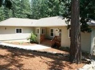 6174 Dolly Varden Ln, Pollock Pines, CA 95726