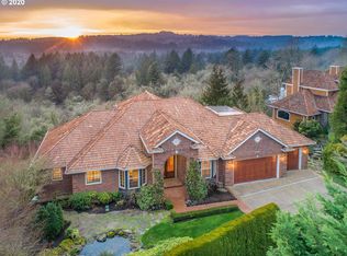 1316 S Military Pl, Portland, OR 97219