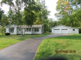 1634 Douglas Dr, Tawas City, MI 48763