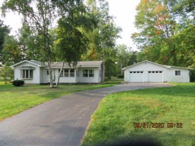 1634 Douglas Dr, Tawas City, MI, 48763
