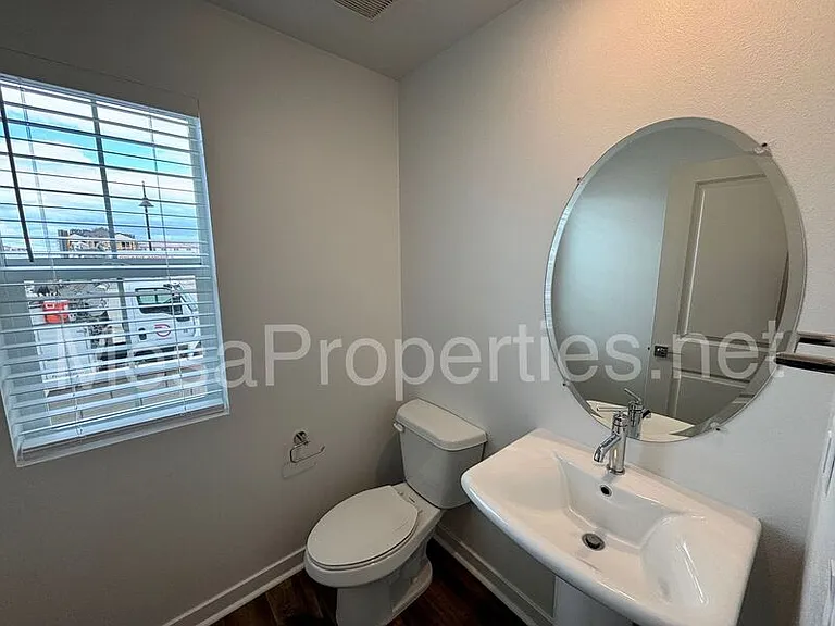 5929 Rockport Rd — Photo 9
