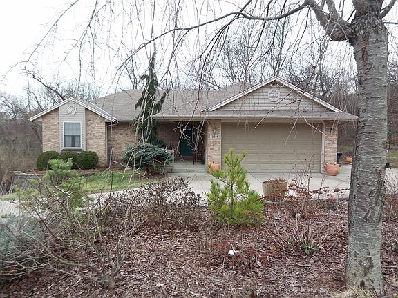 2nd image of 10016 Skyridge Dr