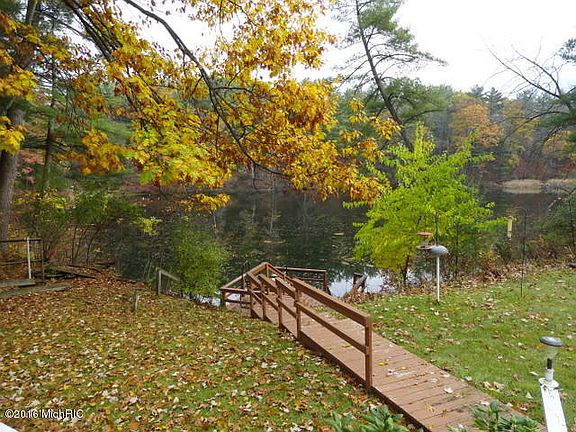3rd image of 6837 E Carrigan Dr